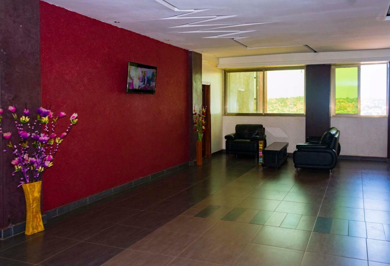 Freedom City Hotel Najjanankumbi Kamapala Kampala Extérieur photo